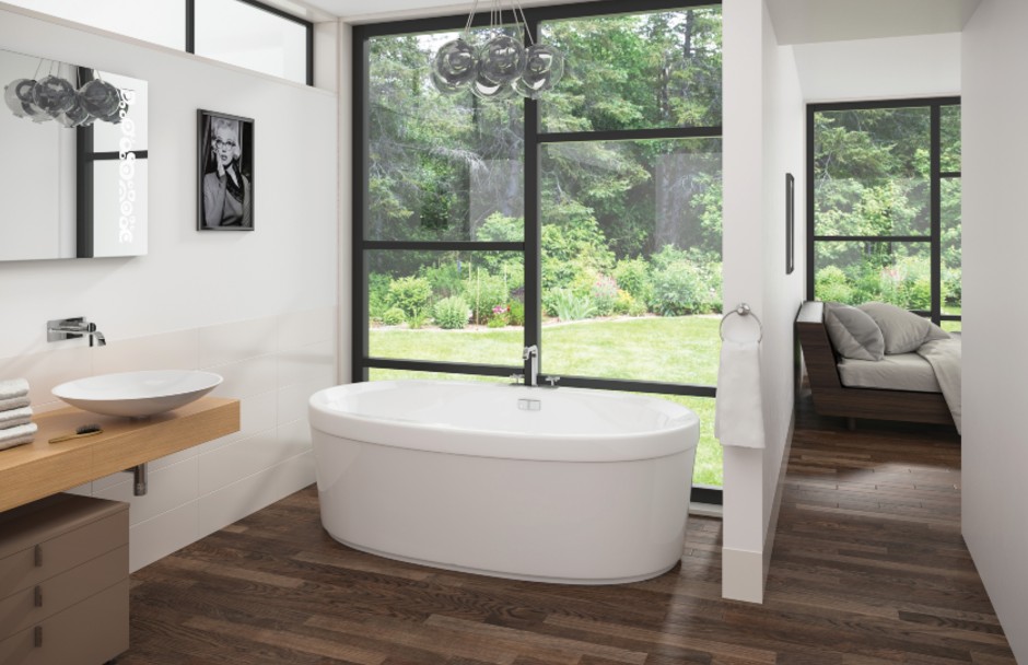 Mirolin Cari Bathtub Open Concept Space