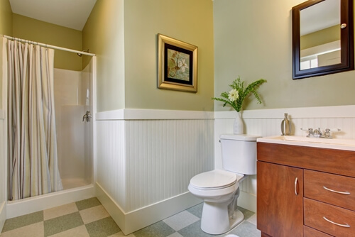 Try out these tips for making your bathroom a little more modern.