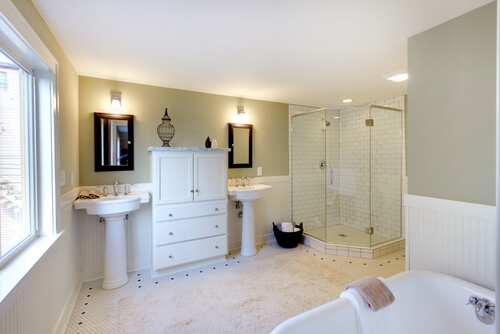 Two sinks can be a good choice for many bathrooms. 