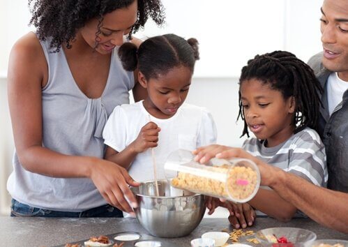 With the right kitchen design, the whole family can cook together and spent time together.