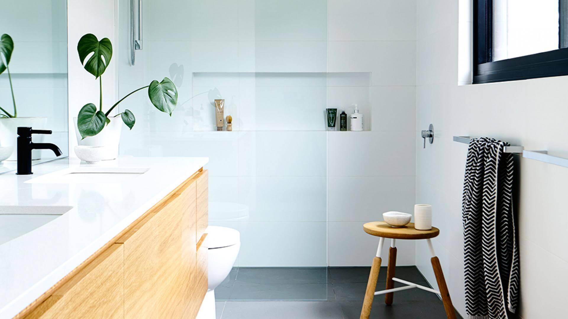 10 Simple Ways to Revitalize Your Old Bathroom