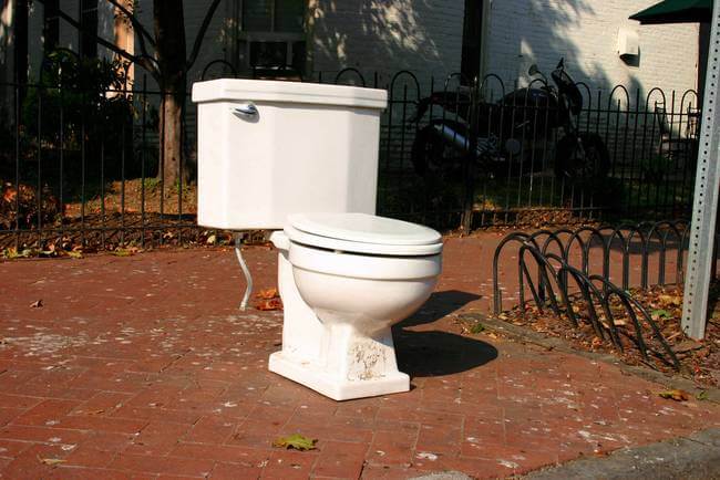 7 Ways to Go Green Around the House (Indoors and Outdoors! - Replace an Old Toilet